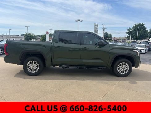 Used 2023 Toyota Tundra SR5 w/ SR5 Premium Package AWD/4WD image 4