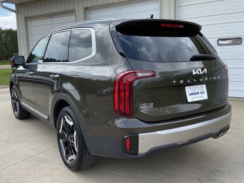 Used 2025 Kia Telluride S AWD/4WD image 5