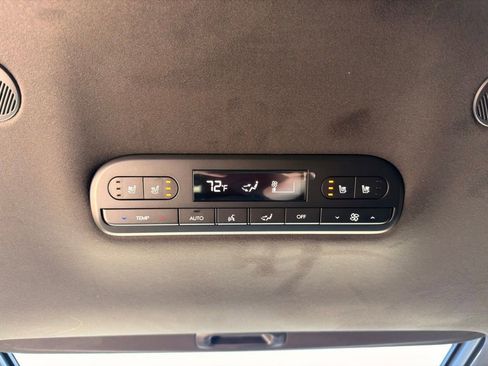 Used 2026 Hyundai Palisade Calligraphy image 30