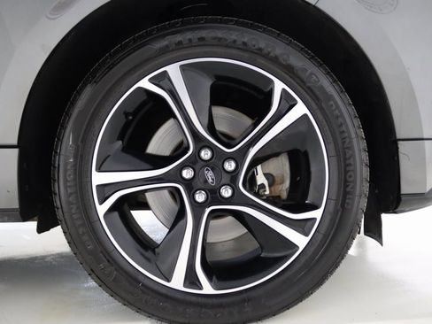 Used 2019 Ford Edge ST w/ Cold Weather Package image 74