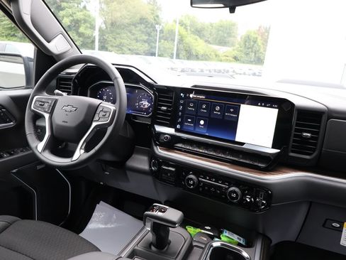 New 2026 Chevrolet Silverado 1500 LT Trail Boss w/ Convenience Package II AWD/4WD image 29