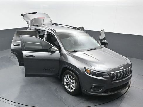 Used 2022 Jeep Cherokee Latitude Lux image 25