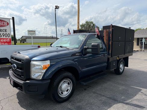 Used 2016 Ford F250 XL RWD image 2