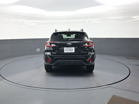 Used 2025 Subaru Crosstrek 2.5i Limited AWD/4WD image 4