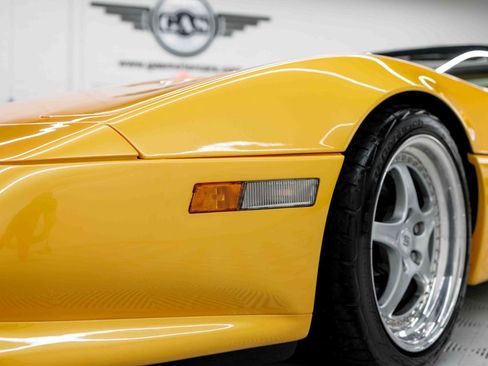 Used 1991 Chevrolet Corvette ZR-1 image 21