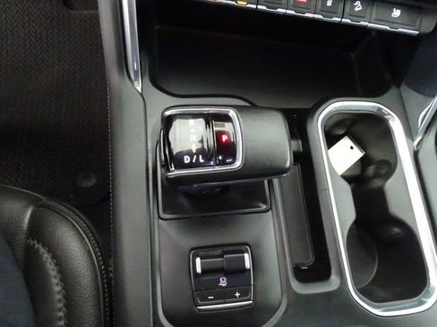 Used 2024 GMC Sierra 1500 Denali w/ Denali Reserve Package AWD/4WD image 13
