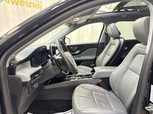 Used 2020 Lincoln Corsair Reserve w/ Equipment Group 201A image 12