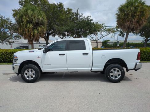New 2026 RAM 2500 Big Horn AWD/4WD image 8