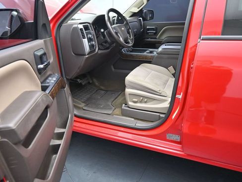 Used 2014 Chevrolet Silverado 1500 LT w/ LT Convenience Package AWD/4WD image 15