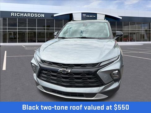 Used 2023 Chevrolet Blazer LT w/ Convenience Package AWD/4WD image 4