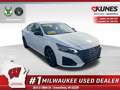 Used 2024 Nissan Altima 2.5 SR