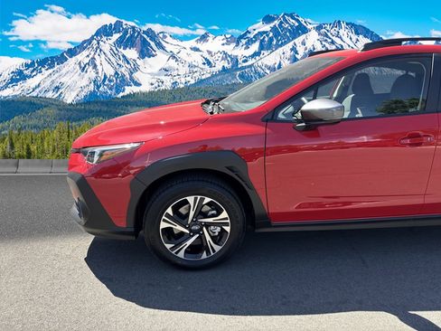 Certified 2025 Subaru Crosstrek 2.0i Premium AWD/4WD image 2