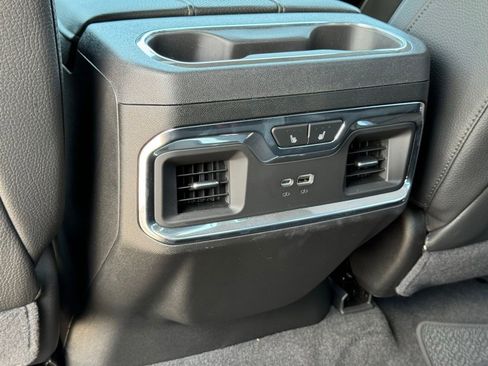 Used 2025 GMC Sierra 1500 Denali AWD/4WD image 41
