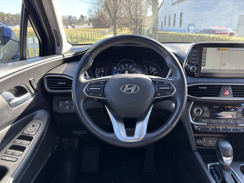 Used 2020 Hyundai Santa Fe Limited image 18