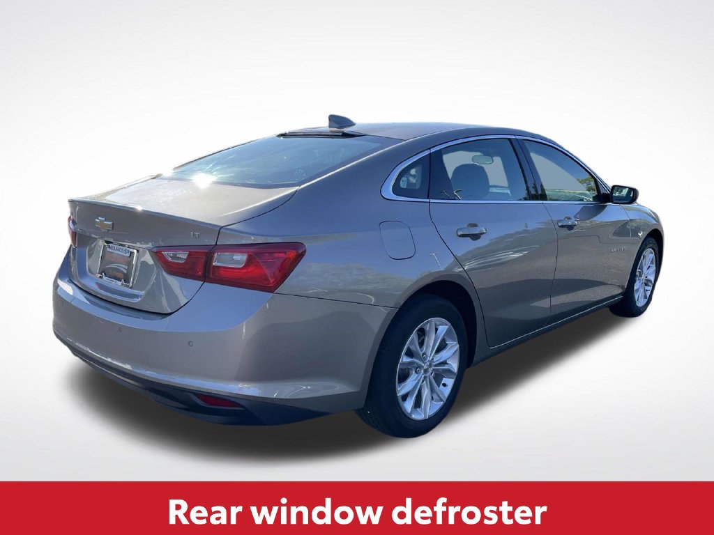 Used 2025 Chevrolet Malibu LT FWD image 9
