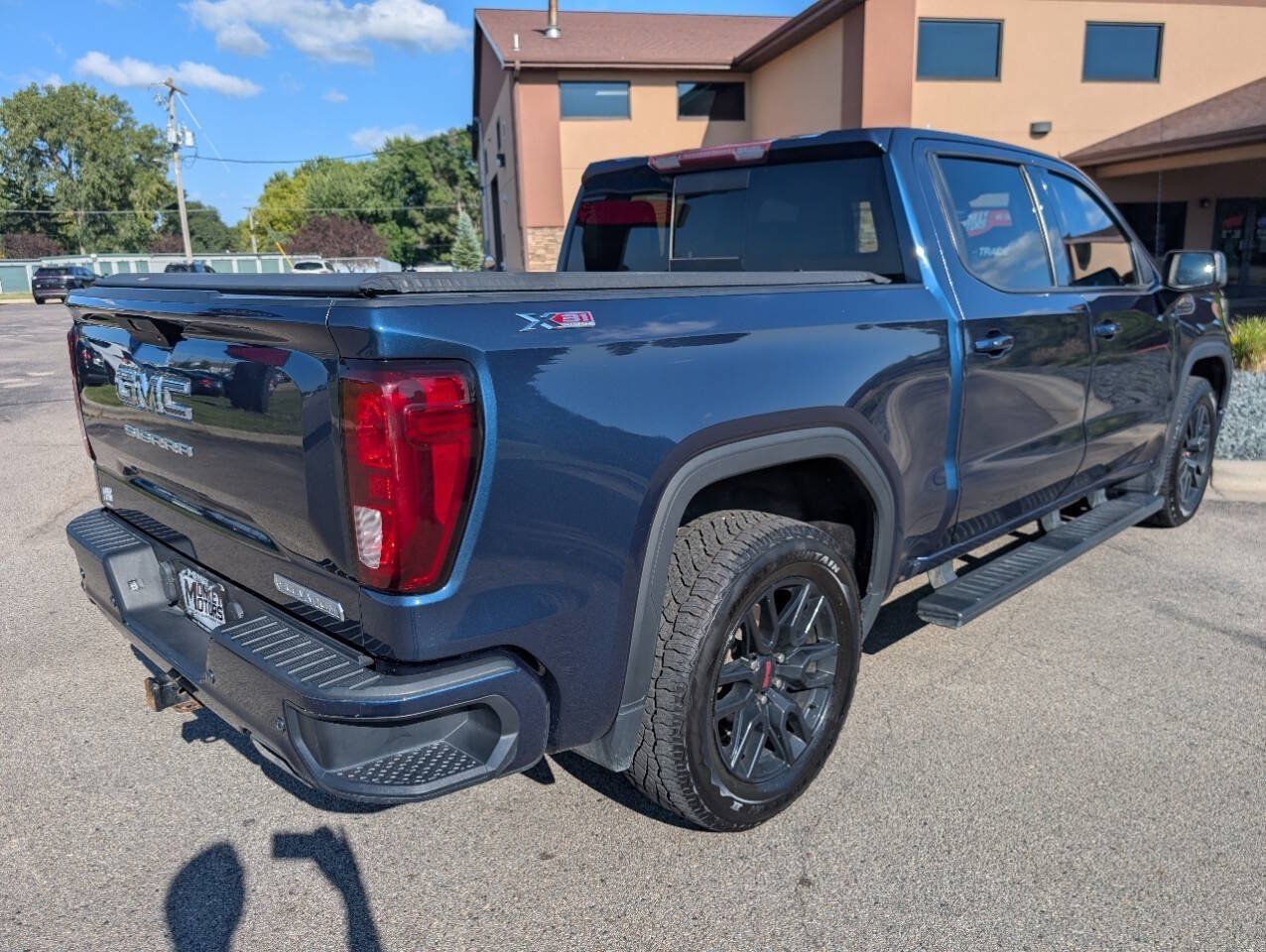 Used 2021 GMC Sierra 1500 Elevation AWD/4WD image 9