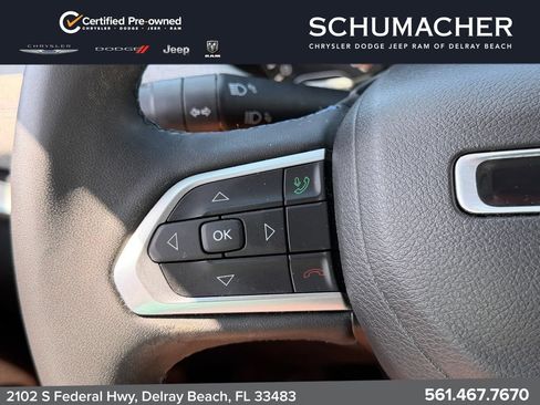 Certified 2022 Jeep Compass Latitude w/ Sun and Sound Group FWD image 28