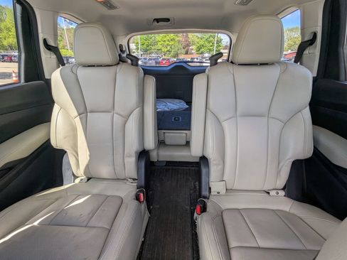 Used 2019 Subaru Ascent Limited AWD/4WD image 19