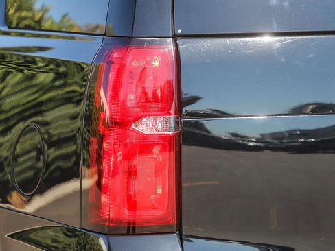 Used 2019 Chevrolet Tahoe LT RWD image 8