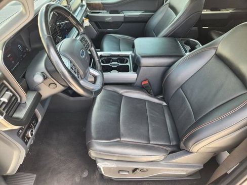Used 2024 Ford F250 Lariat w/ Lariat Ultimate Package AWD/4WD image 11