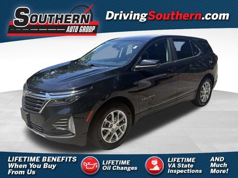 Used 2023 Chevrolet Equinox LT FWD image 1