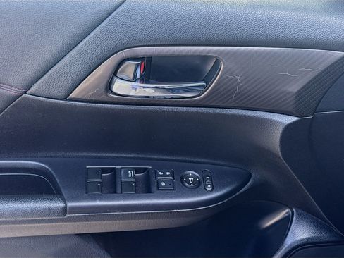 Used 2017 Honda Accord Sport Special Edition image 16