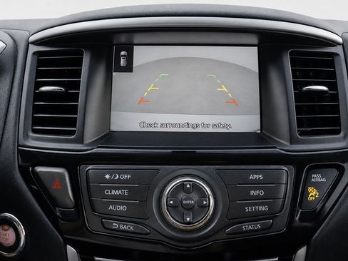 Used 2019 Nissan Pathfinder S AWD/4WD image 38