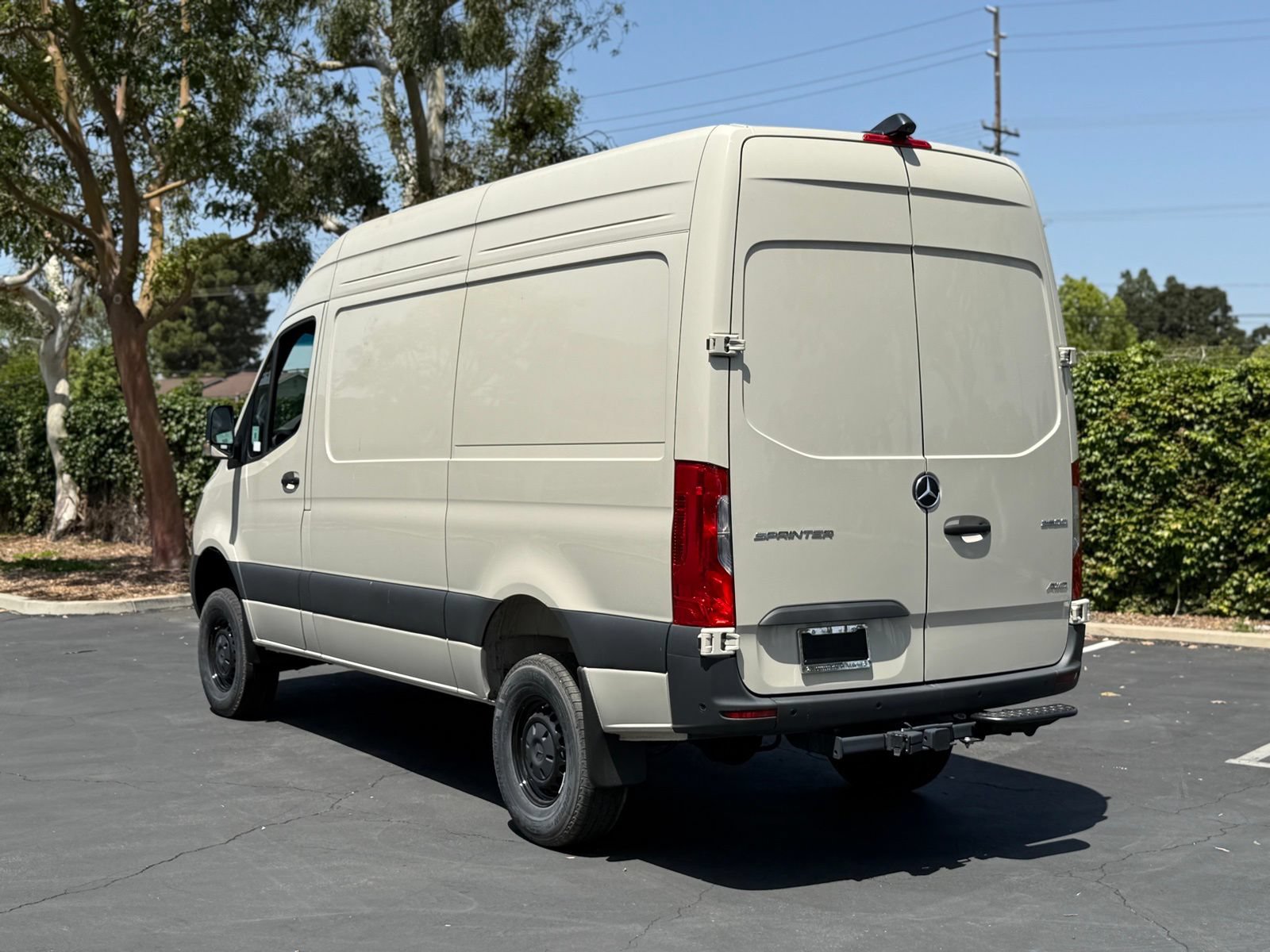 New 2025 Mercedes-Benz Sprinter 2500 image 8