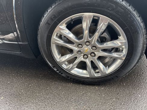 Used 2019 Chevrolet Traverse High Country AWD/4WD image 12