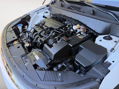 Used 2025 Hyundai Kona SEL AWD/4WD image 27