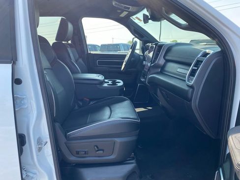 Used 2026 RAM 2500 Laramie AWD/4WD image 14