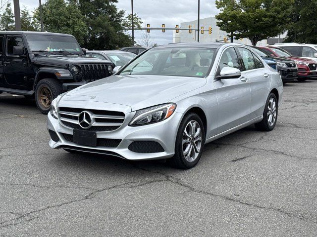 Used 2018 Mercedes-Benz C 300 4MATIC Sedan image 5