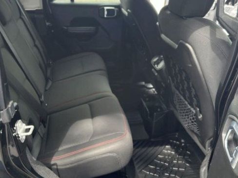 Used 2018 Jeep Wrangler Unlimited Rubicon AWD/4WD image 16