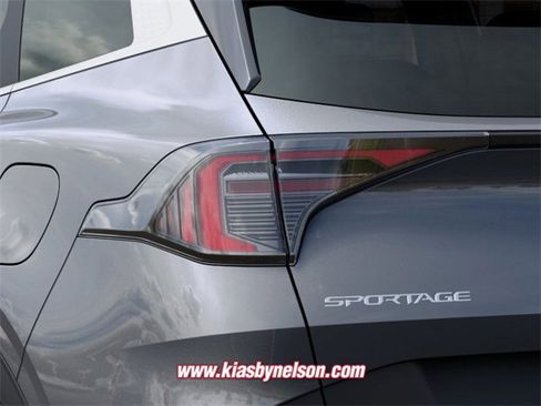 New 2026 Kia Sportage LX image 11