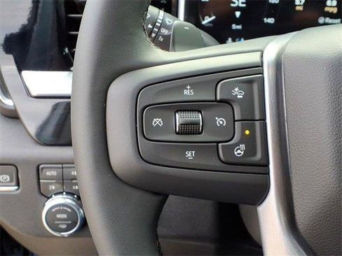 New 2026 GMC Sierra 1500 Elevation image 12