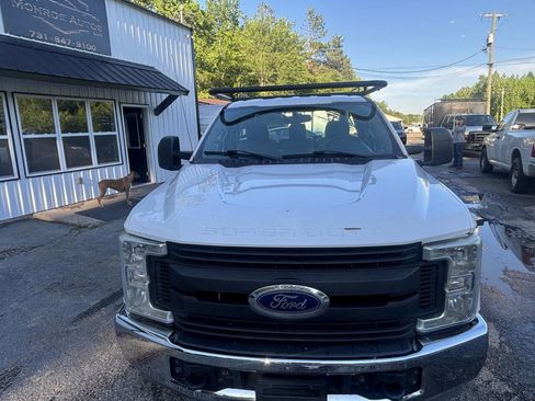 Used 2019 Ford F250 XL RWD image 4