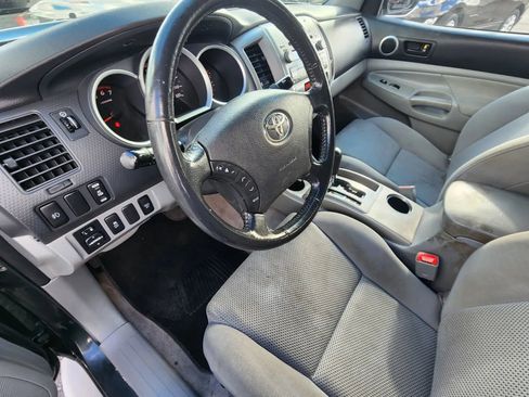 Used 2010 Toyota Tacoma PreRunner RWD image 8