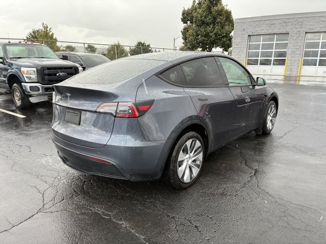 Used 2023 Tesla Model Y Long Range AWD/4WD image 5