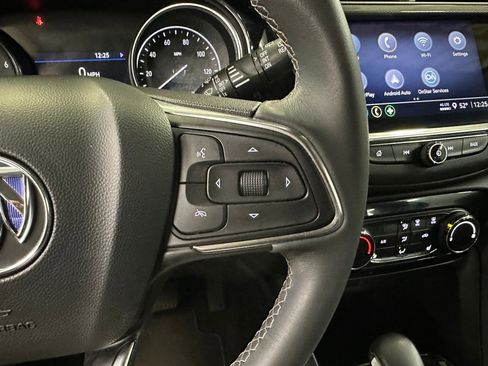 Certified 2023 Buick Encore GX Preferred w/ Cold Weather Comfort Package image 8