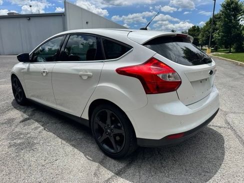 Used 2012 Ford Focus Titanium FWD image 5