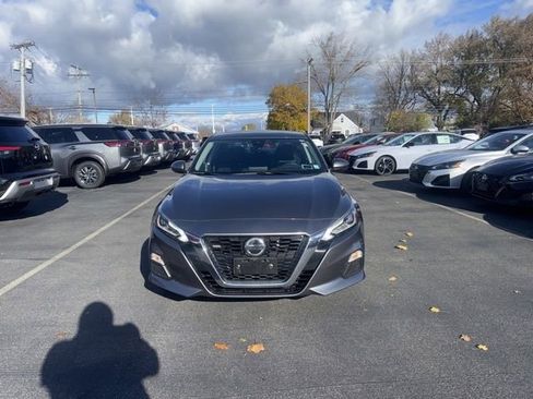 Used 2021 Nissan Altima 2.5 SV w/ SV Premium Package image 7