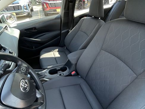 Used 2024 Toyota Corolla LE image 20