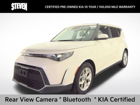 Used 2025 Kia Soul LX w/ LX Technology Package FWD image 1