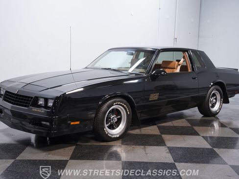 Used 1988 Chevrolet Monte Carlo SS RWD image 7