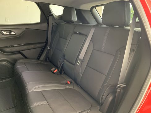 New 2025 Chevrolet Blazer LT image 42