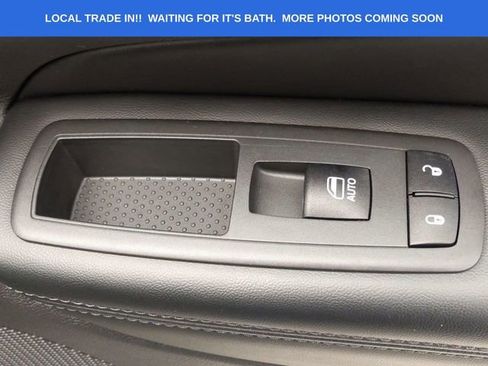 Used 2019 Jeep Grand Cherokee Altitude image 42