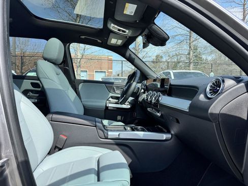 Certified 2026 Mercedes-Benz GLB 250 GLB 250 image 30