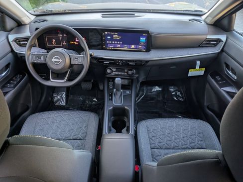 New 2026 Nissan Kicks SV w/ Cold Weather Package image 10