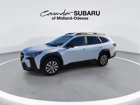 Used 2025 Subaru Outback Premium w/ Popular Package #1A image 4