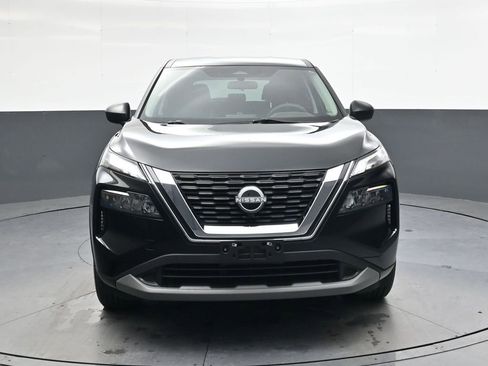 Used 2023 Nissan Rogue S image 10